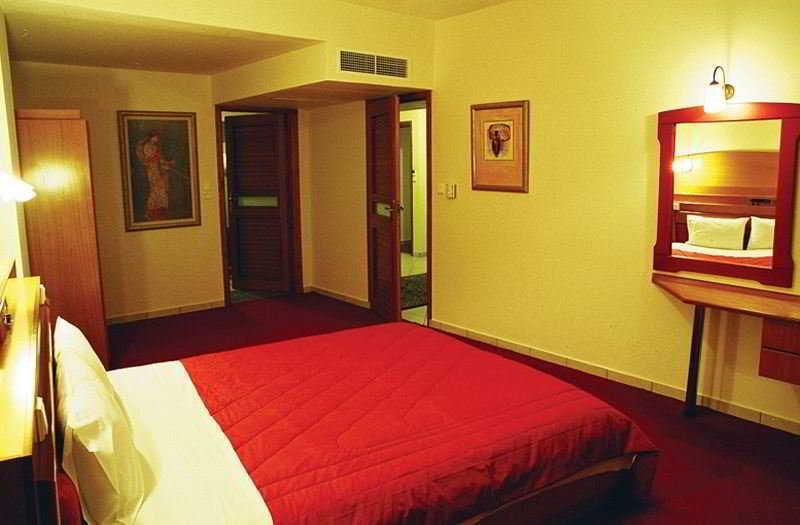 Hotel Orfeas Kalampáka Eksteriør bilde